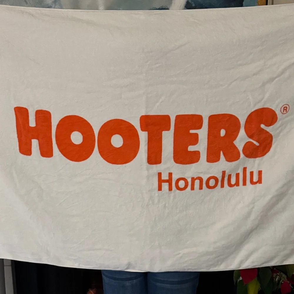 Hooters Honolulu White and Orange Beach Towel